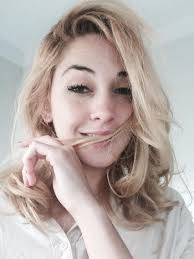 Mercedes Lambre On Twitter Mercedes Martina Stoessel Pretty Face