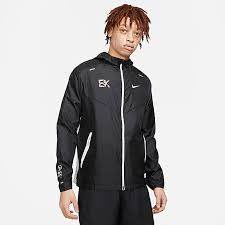 When it comes to casual everyday outerwear, you can't beat men's sale coats from brave soul. Windbreakers Nike De
