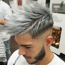 Any girl, would like to show her roots, so, my advice for you is that you dye you hair a few shades lighter than your hair and choose silver and light gold highlights. 23 Best Men S Hair Highlights 2021 Styles