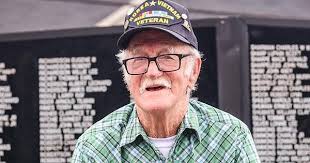 DAR Hosts Vietnam Veteran Ceremony