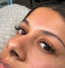 For anyone who is interested in eyelash extensions, eyebrows & lip blush.  Introductory prices are still in place 🫶🏼 📍 Based in Molly cave's hair  salon