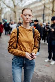 Paris Fashion Week I Look Delle Modelle Alla Settimana Della Moda Paris Fashion Week Settimana Della Moda Moda Street Style