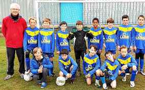 École de football. Un nul et une défaite