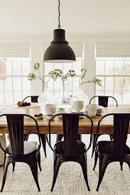 Black And White Dining Room Ideas Simple Early Spring Tablescape Black White Dining Room Dining Room Inspiration Farmhouse Style Kitchen