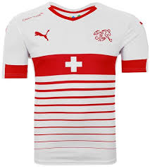 Nova Camisa Do Bayern De Munique 2021 Puma Apresenta Nova Camisa Reserva Da Suica Camisa Camisas Reserva Camisetas