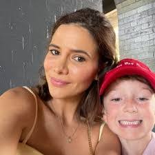 Alex Grell's Instagram, Twitter & Facebook