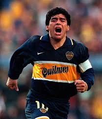 Arjantin süper ligi'nde boca juniors son haftada şampiyonluğa ulaştı! Boca Juniors Turn Off All The Lights At Bombonera Except For Diego Maradona S Box In Awe Inspiring Tribute To Club Icon