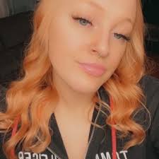 Olivia Adkins (@ActualOlivia)