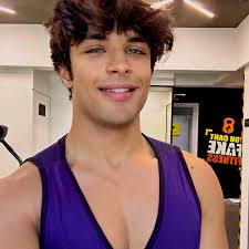 Can't decide what hurts more, my muscles or my pride after that failed  bicep curl. . . . • #gymmotivation #excercise #fitnessmotivation #getfit  #gymlifestyle #smilemore #smile #gymlover #gymmemes #healthylifestyle  #gymworkout #stayfit #smile #