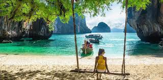 Phuket memang terkenal dengan seafood. Tempat Wisata Populer Di Phuket Thailand Nawacita