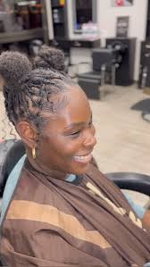 My broke bestfriend got a fresh retwist yall 😂😂 📍4800 Maryland Pkwy Las  Vegas, NV 89119 • For more content like this follow @crownlocsbyjazz ♈️  MARCH appointments are available for booking Booking