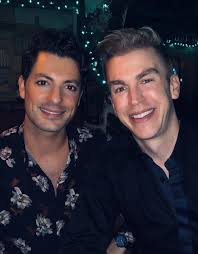 Jonathan Karrant Official Website