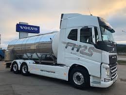 Esto se logra centrándonos en cuatro principios: Volvo Trucks Mejeritransporter From Karlstad Sweden Has Facebook