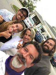 And we wait... Thank y'all to those who took the time to vote😉