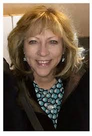 Lynette Wall's Instagram, Twitter & Facebook