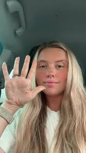 Danielle Denson's Instagram, Twitter & Facebook