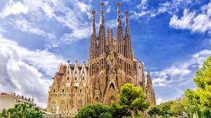 They said to us this is barcelona and showed us a postcard of the pedraforca. Espagnol A Barcelone