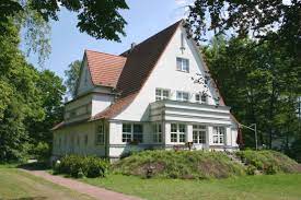 Wohnen im staatlich anerkannten erholungsort müllrose dem tor zum wunderschönen schlaubetal, das ist naturnahes wohnen in einem einzigartigen landschaftsraum mit natur pur. 3 Zimmer Wohnung Zu Vermieten Seeallee 18 15299 Mullrose Oder Spree Kreis Mapio Net