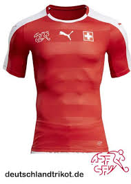Die farben des schweizer trikots sind im laufe der geschichte stets konstant geblieben. Schweiz Trikots Wm 2018 Fussball Weltmeisterschaft 2018