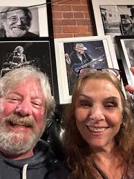 Jerry did Visions of Johanna in Philly 3/18/95