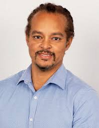 Aaron Bruce's Instagram, Twitter & Facebook