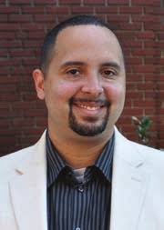 Gator sculpture donated for Library West Colonnade