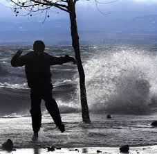 Dolby t) · dj monoton k, mc digital fr.a.p.℗ independent major labelreleased on: Riesenwellen Felssturz Fuhrte Zu Einem Tsunami Am Genfer See Welt