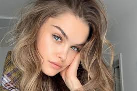 5 Best Fall Hair Color Ideas and Trends 2022