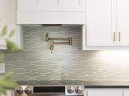 Add an accent to your design with this 10 x 12 basket weave maui wave ii glass mosaic. Silver Haze Wave Kitchen Backsplash Backsplash Fireclay Tile Kitchen Backsplash