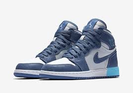 Air Jordan 1 Gs Blue Moon Air Jordans Nike Air Shoes Jordans