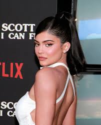 She is known from her role in the reality show keeping up with the kardashians and her makeup line is running the. Kylie Jenner Is Being Accused Of Cultural Appropriation For Her Hairstyle Instyle