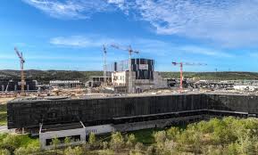 All businesses involved with trenching and excavation such as the construction industry and the like. Iqvmk42bkgrkxm