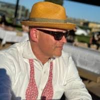 Michael Sopher's Instagram, Twitter & Facebook