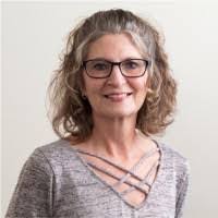 Carolyn Meade's Instagram, Twitter & Facebook