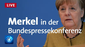 The company later collapsed in an accounting scandal. Letzte Sommer Pressekonferenz Mit Kanzlerin Merkel Youtube