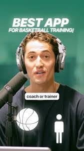 Johnny Hoang's Instagram, Twitter & Facebook