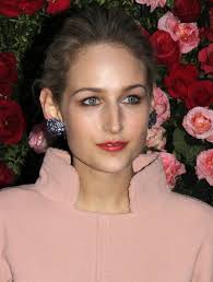 Leelee Sobieski Disney Wiki Fandom Liliane rudabet gloria elsveta sobieski was born june 10, 1983 in new york city, new york.
