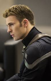 Evans' captain america may not physically appear in the falcon and the winter soldier, but his presence looms large in the show. Captain America 2 Sets Avengers Age Of Ultron In Motion Bob Iger Says Capitan America Chris Evans Celebridades Actores Guapos