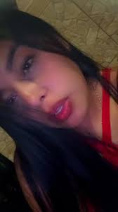 Adrián Vela Y Raymaris