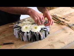 музыка в лесу родилась елочка в лесу она росла Holstein Flowers Kopie Youtube Floral Art Design Floral Decor Floral Art
