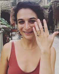 Jenny Slate Engaged: 'I Screamed YES!'