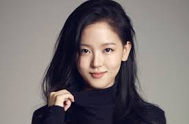 The gumiho menyelamatkannya dengan memberinya dia manik yang paling berharga untuk berbagi dengannya gumiho kemudian memintanya untuk membantunya menjadi manusia dan mengajarin. Read Frightening Cohabitation The Seoul Story On Twitter More Upcoming Dramas By Tvn Hospital Playlist 2 Navillera Song Kang X Park In Hwan Frightening Cohabitation Jang Ki Yong X Lee Hyeri