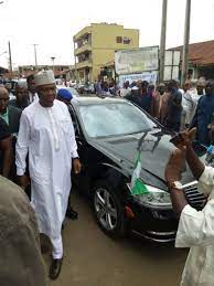 Senate president, bukola saraki read buhari's letter on the list of the nominees during yesterday's senate president bukola saraki, today condemned the recent arrest and detention of some judges. Saraki Visits His Family House In Agbaji Ilorin Politics Nigeria