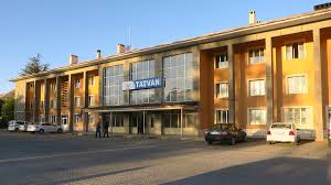 İçinden nota geçen yerlerde bugün tatvan.17 temmuz 2017 pazartesi. Tatvan Railway Station Wikipedia