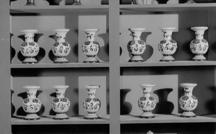 Alfred Hitchcock Presents" The Cheney Vase (TV Episode 1955) - IMDb
