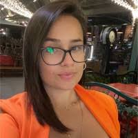 300+ perfis com “Karin”