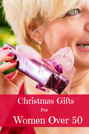 Birthday Gift Ideas For 50 Year Old Woman 30 Christmas Gifts For Women Over 50 2020 Absolute Christmas Gifts For Older Women Christmas Gifts For Women Gifts For Women