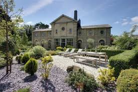 Check spelling or type a new query. Property Valuation For Coach House Silver Street Goffs Oak Waltham Cross Broxbourne Hertfordshire En7 5jd The Move Market