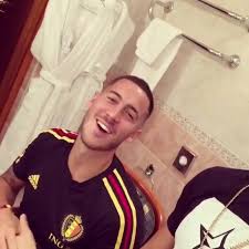 Eden michael hazard is a belgian professional footballer who plays for english club chelsea and the belgium national team. Eden Hazard Fans Eden Hazard Haircut Facebook