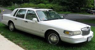 A sanctuary for the senses. Datei 95 97 Lincoln Town Car Jpg Wikipedia